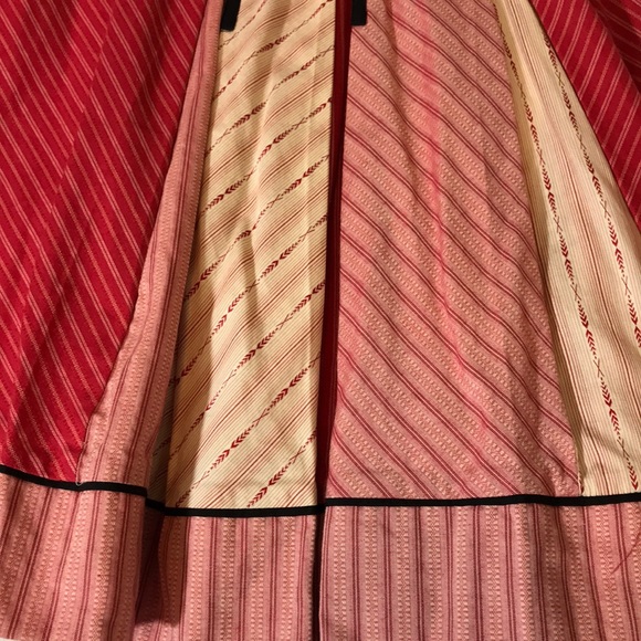 Anthropologie Elevenses skirt with flaw. - Picture 2 of 5